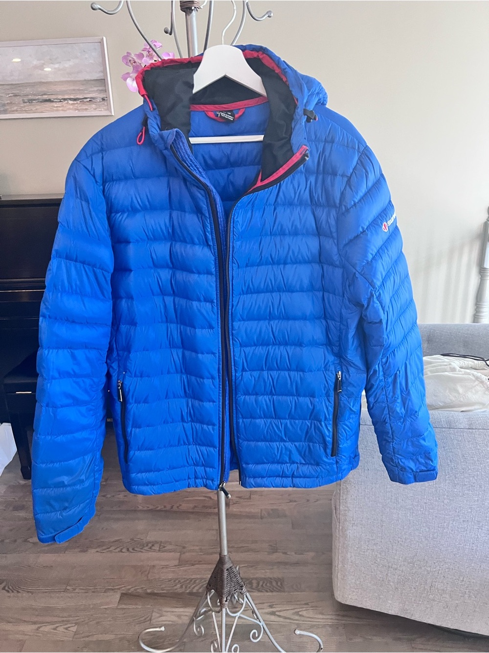 Sunice Men’s Bright Blue Insulated Puffer Jacket with Hood